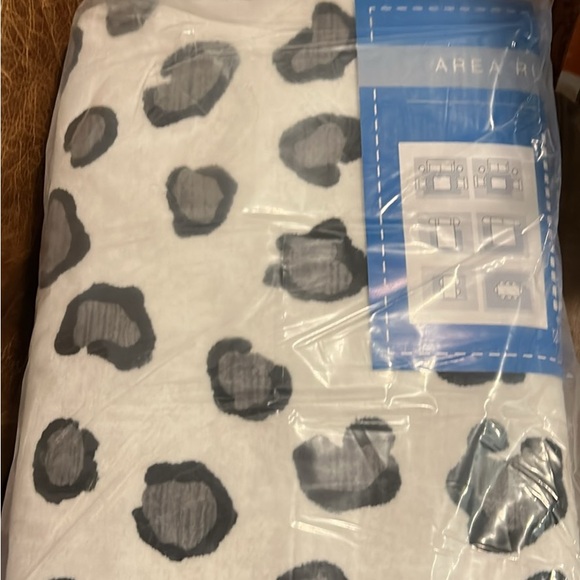 Washable Leopard Print Area Rug - Picture 9 of 10